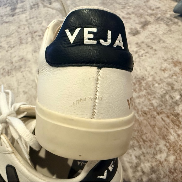 Veja Campo White and Black Leather Sneakers - Picture 6 of 8